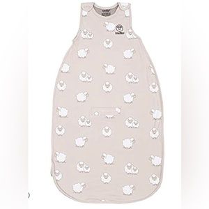 New in box Woolino 4 Season Sleep Sack, Australian Merino Wool 2-24 Mo sheep